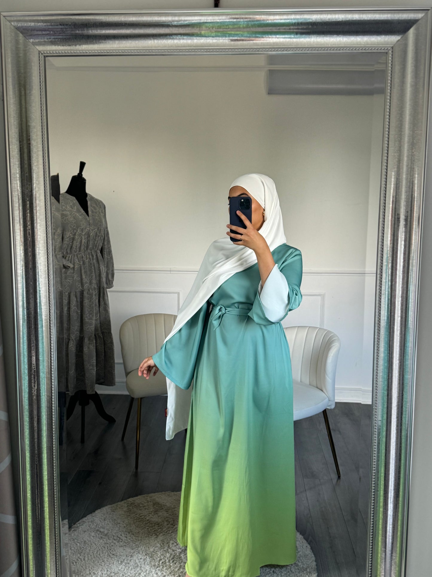 Robe Eyna