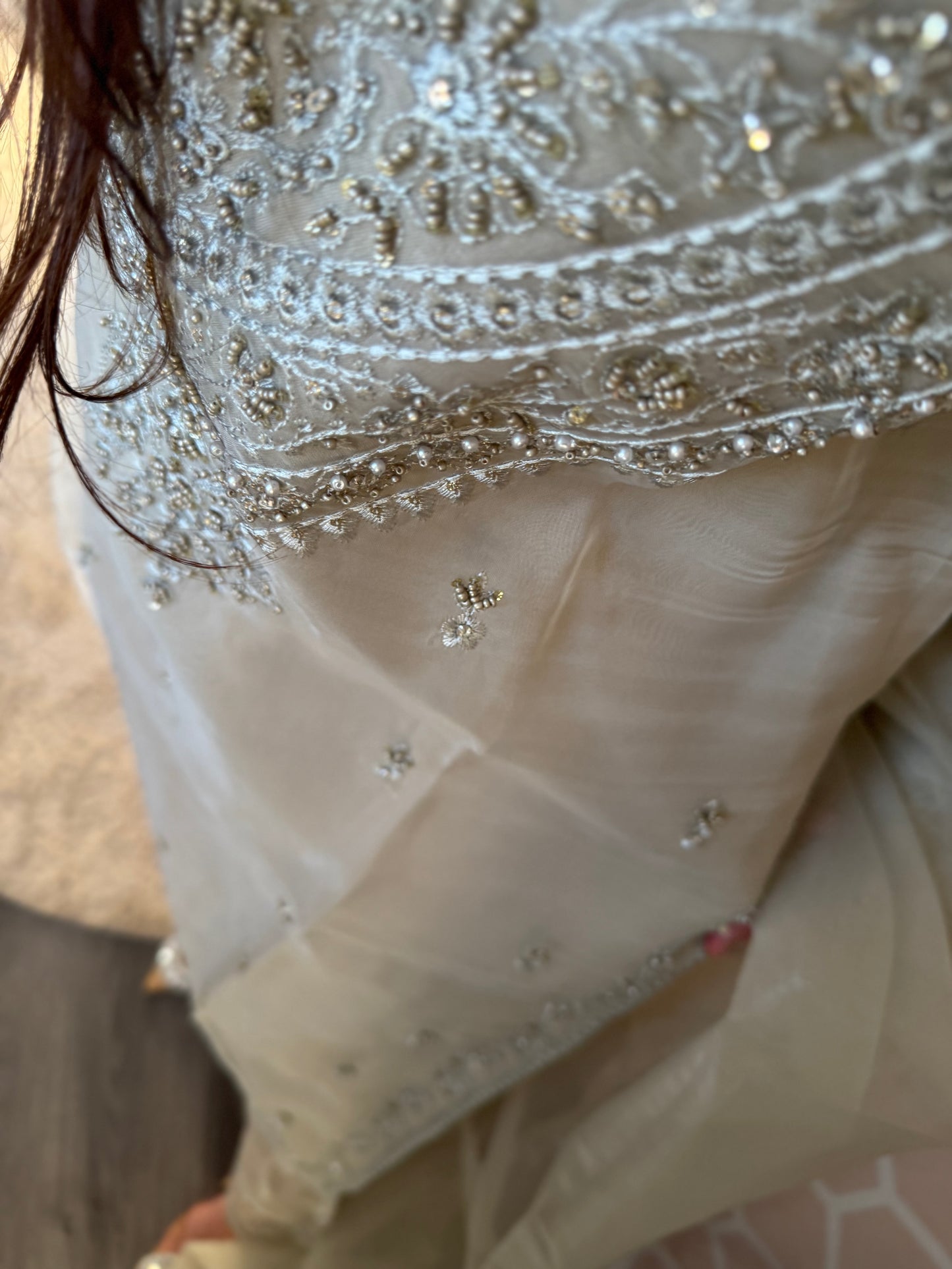 SUIT MISHAL