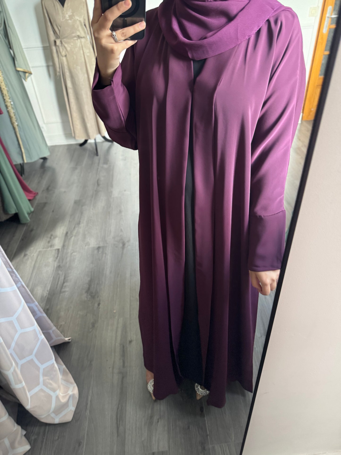 Abaya Ayna