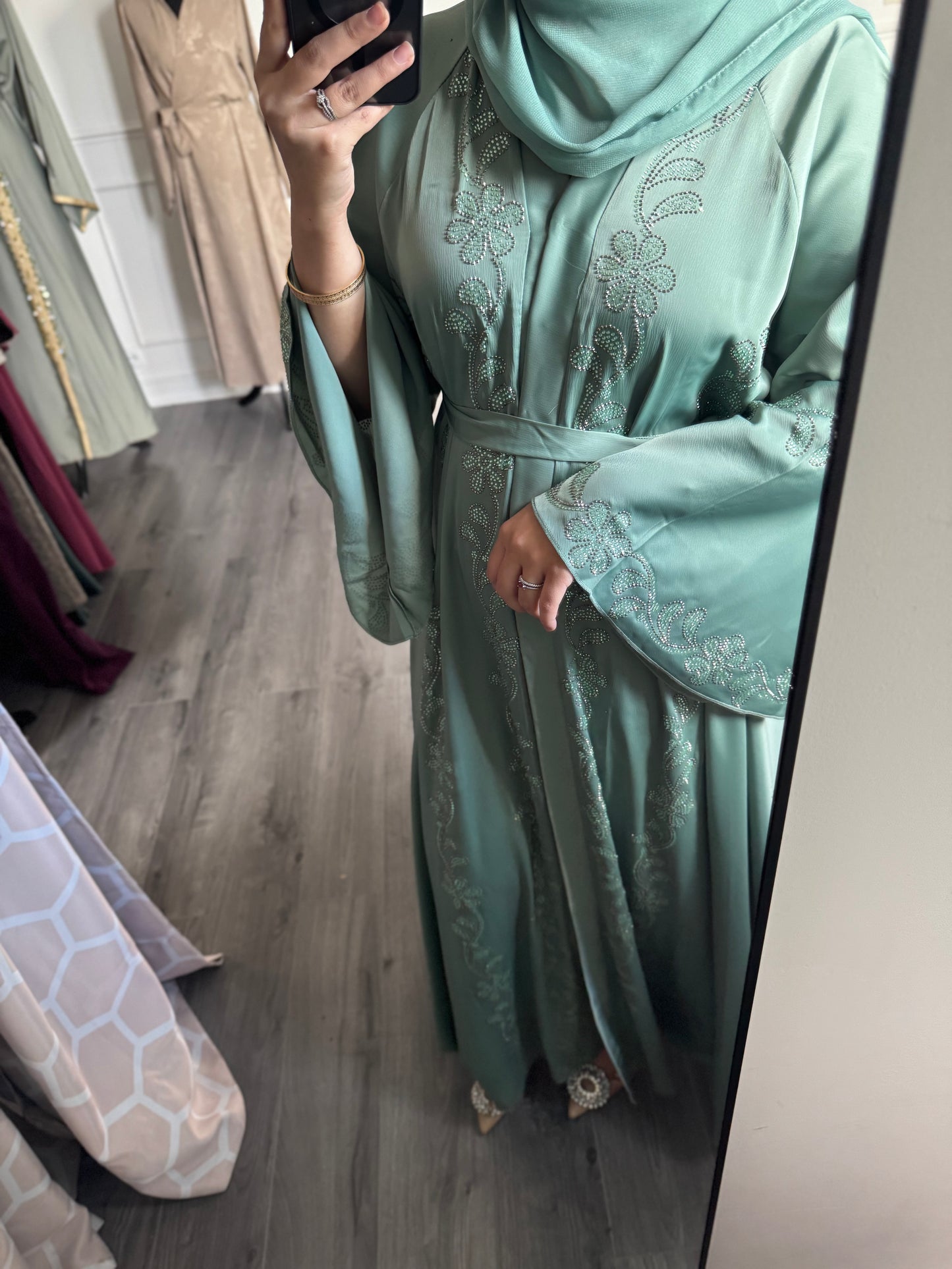 Abaya Serine