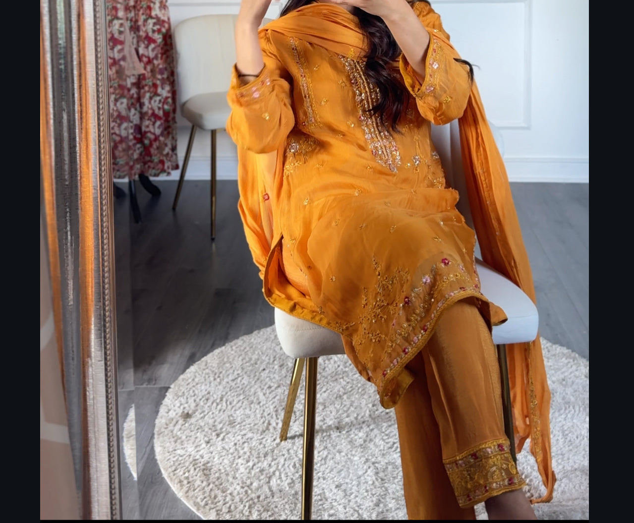 SUIT MARIAM