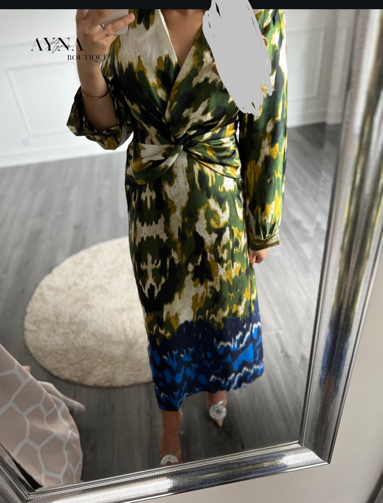 Robe Alisha