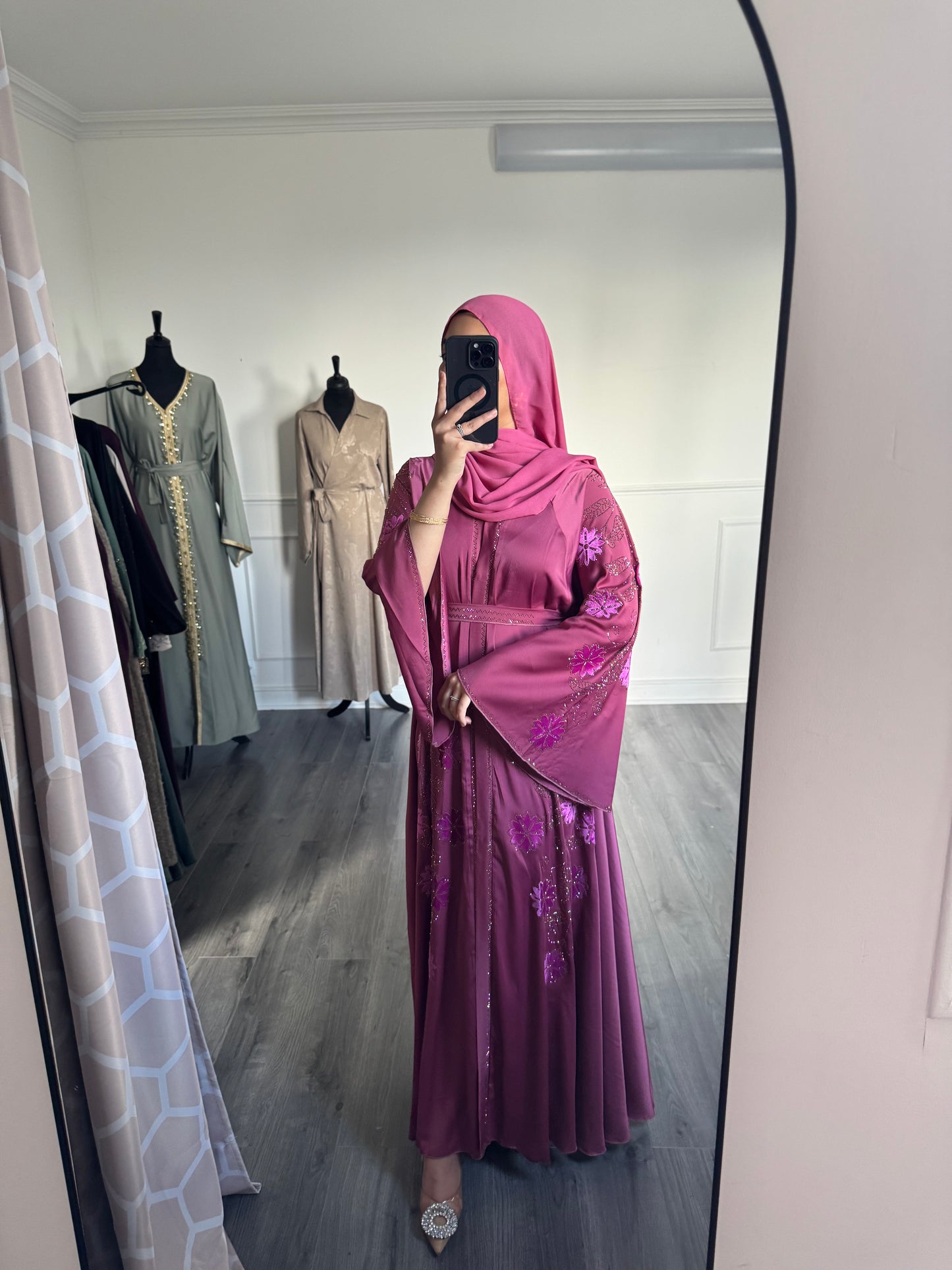 Abaya Gulab