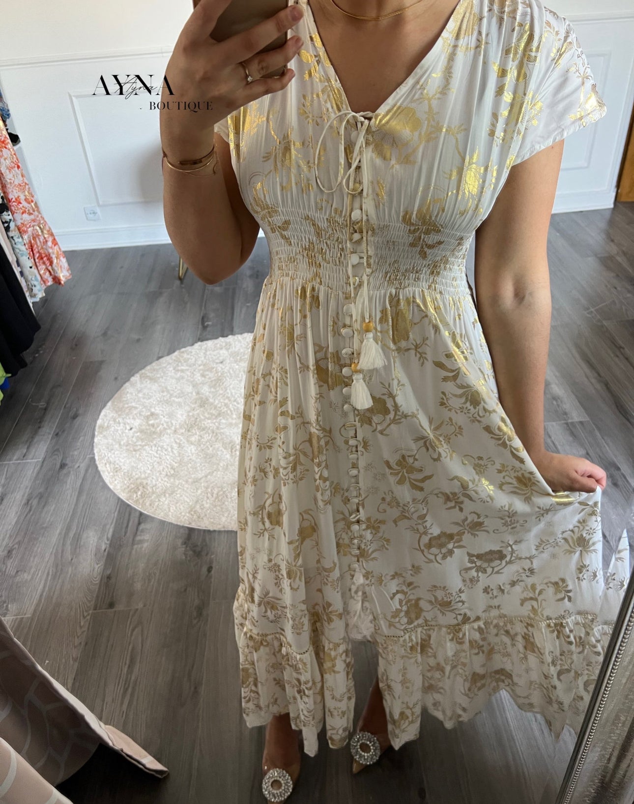 Robe Amna