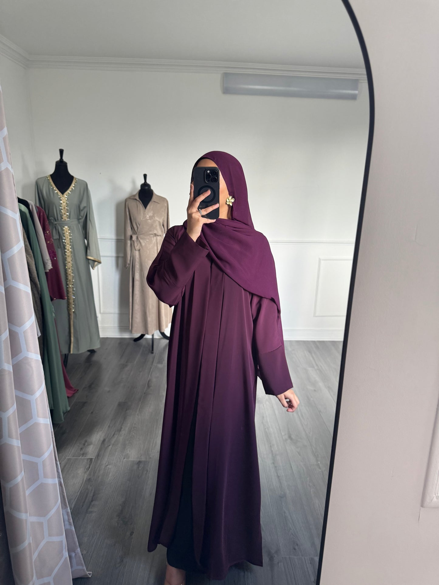 Abaya Ayna