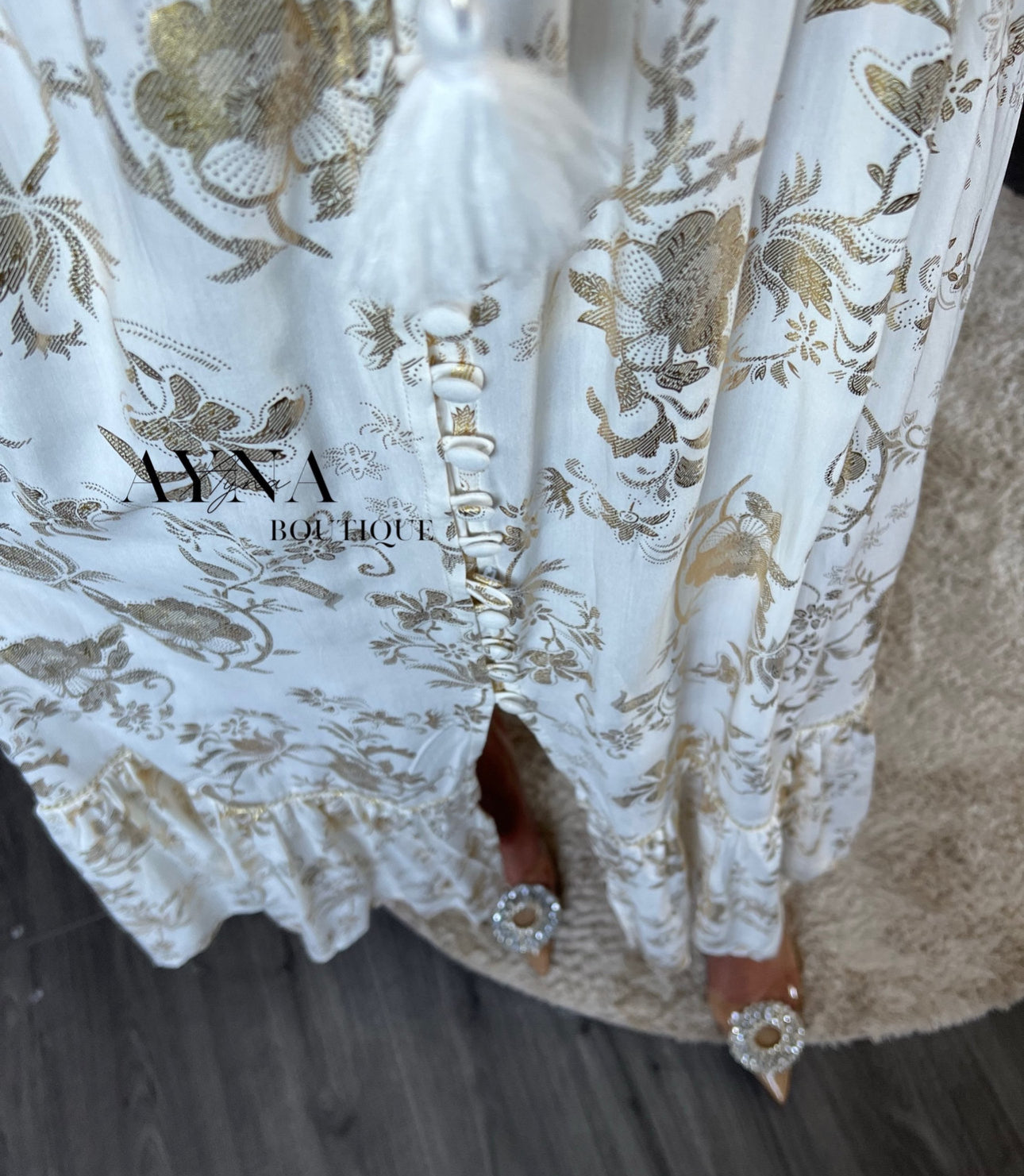 Robe Amna