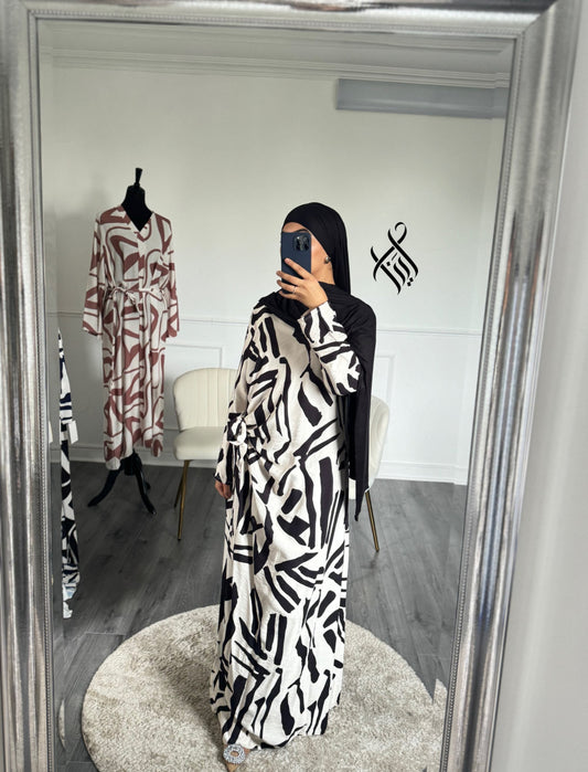 Robe Maya noir