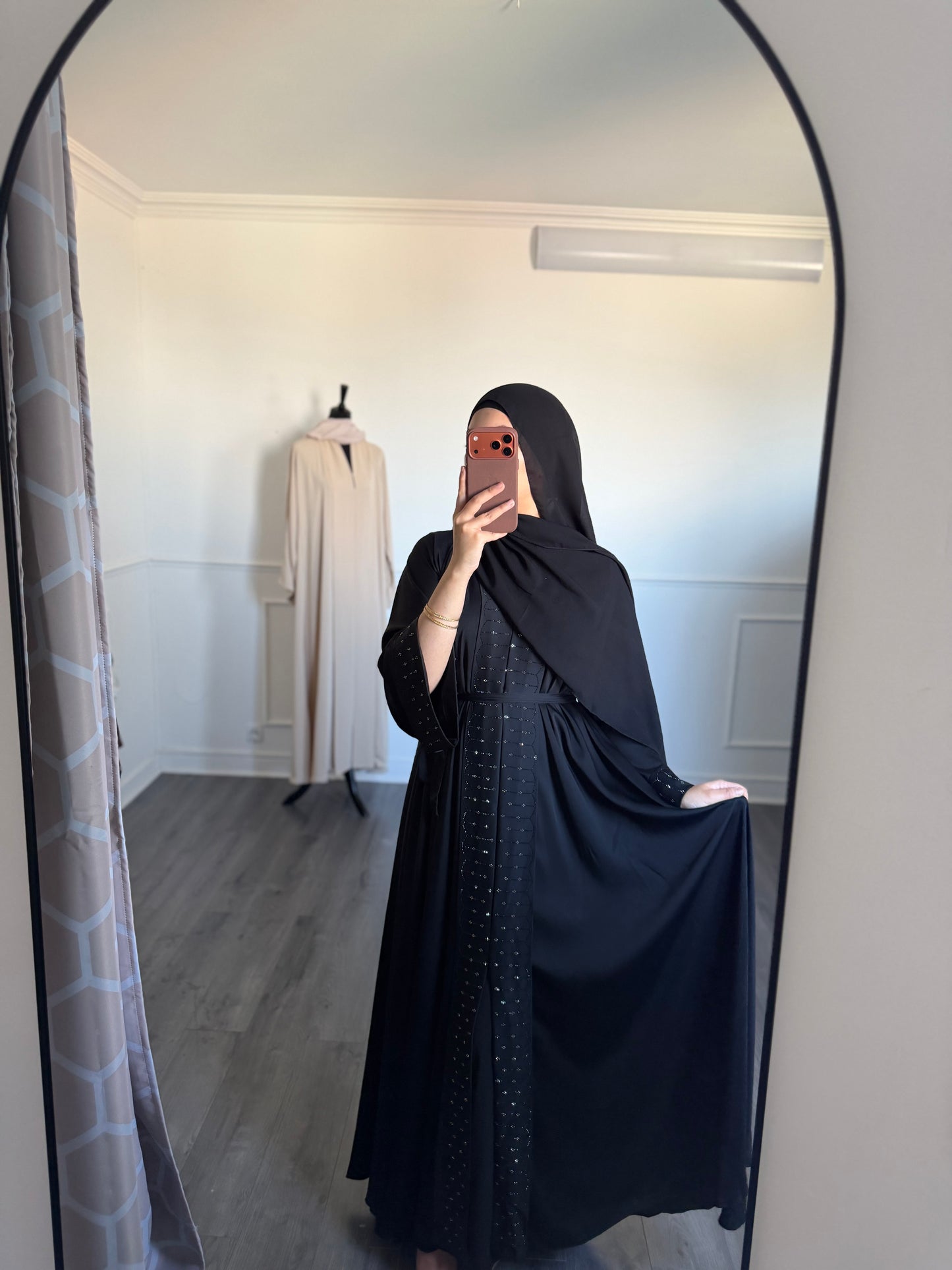 Abaya Meera