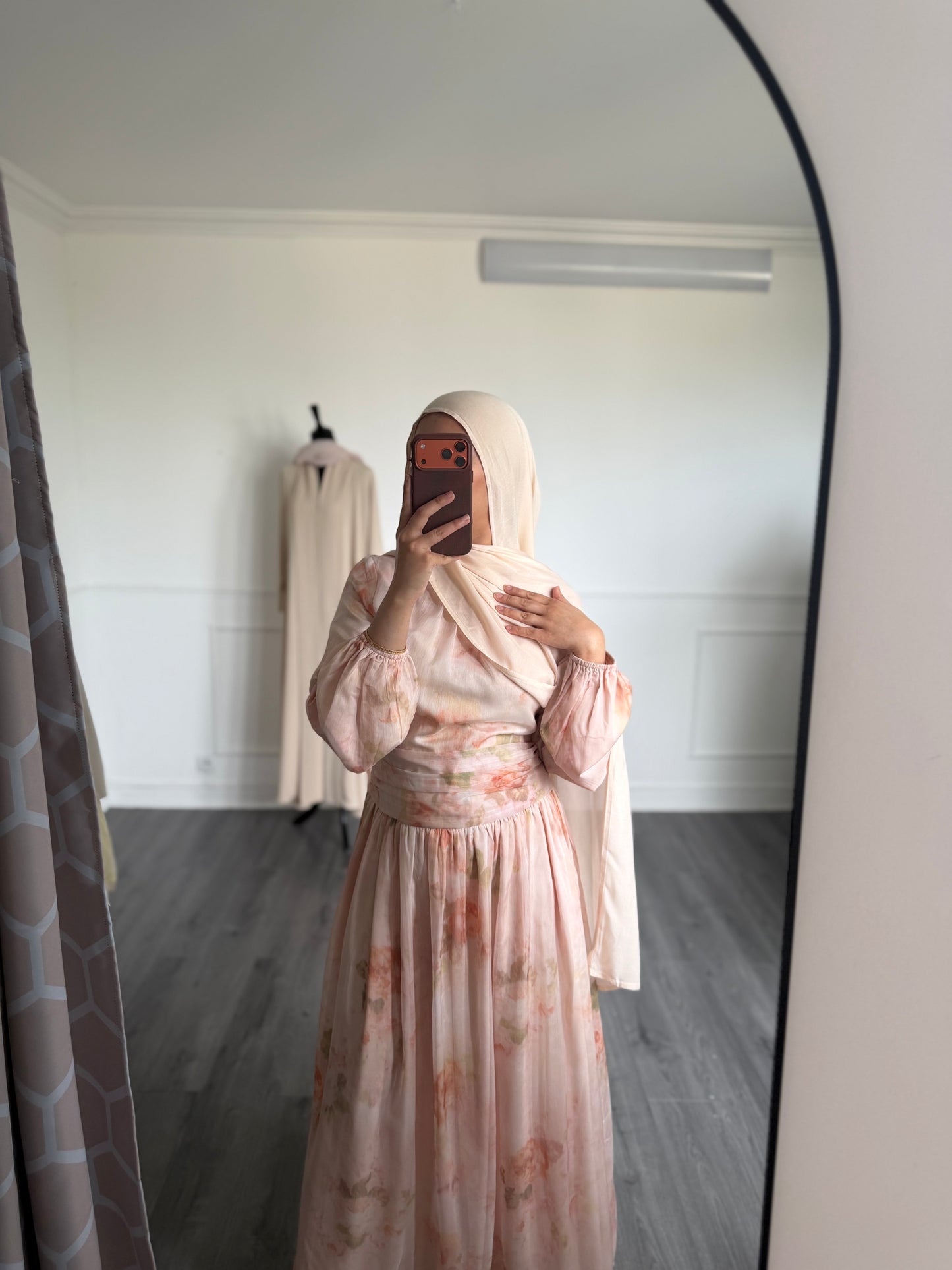 Robe fleurie pêche