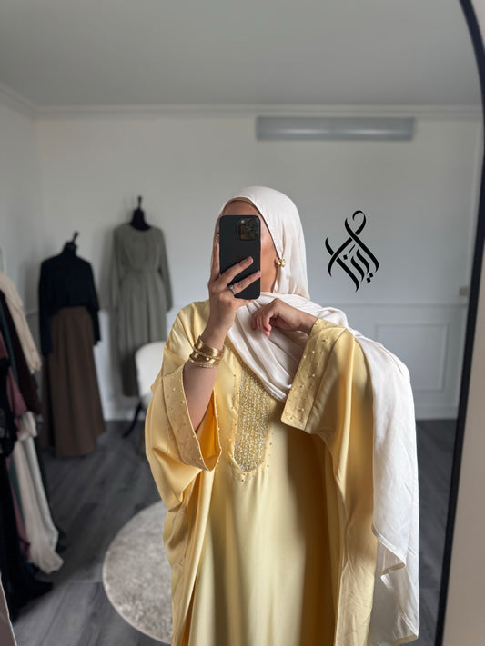 Robe Husna