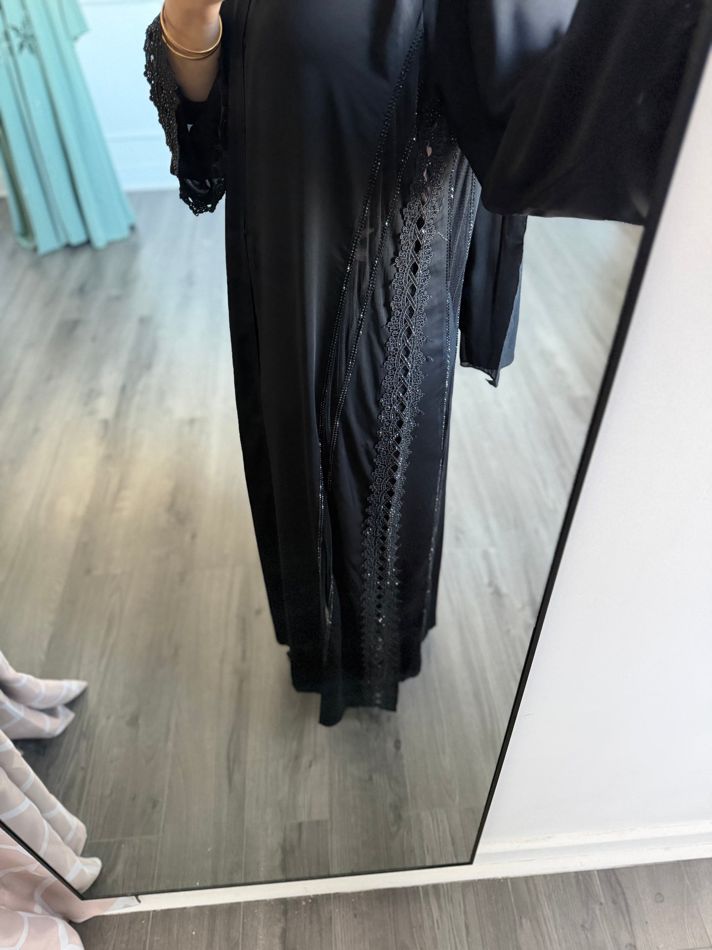 Abaya Sana
