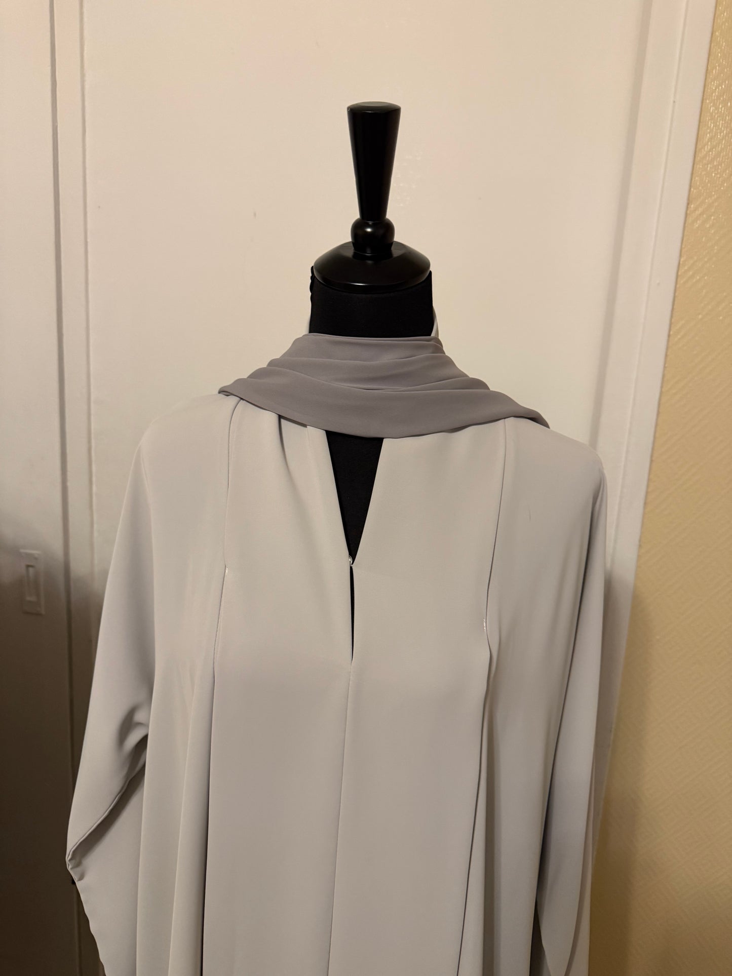 ABAYA SORAYA — Gris clair