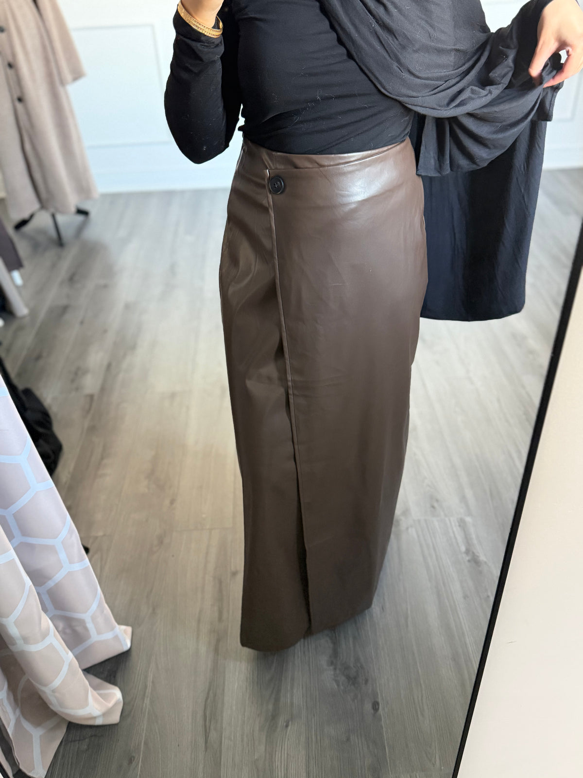 Jupe en cuir marron
