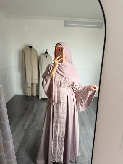 Abaya Sana