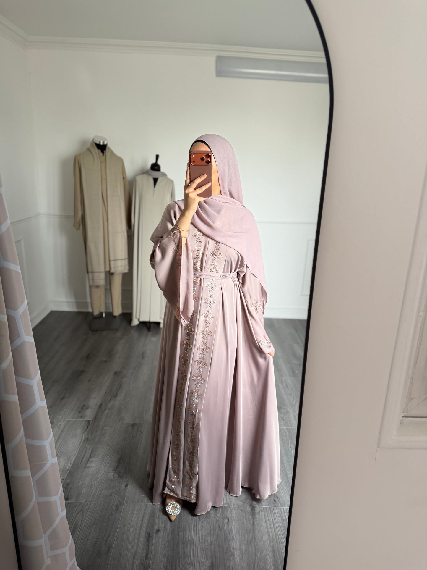 Abaya Sana