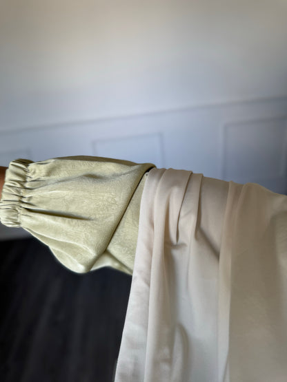 Robe satinée vert citron