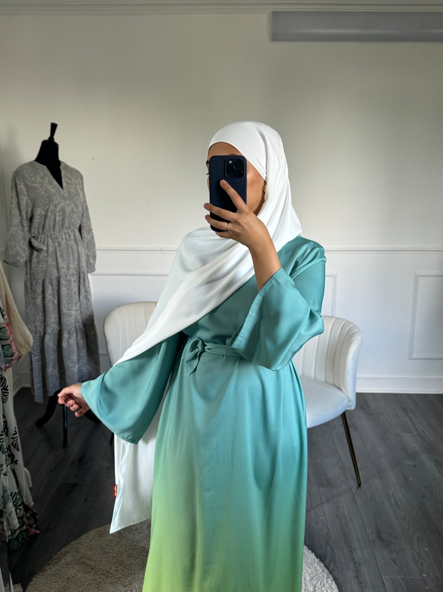 Robe Eyna