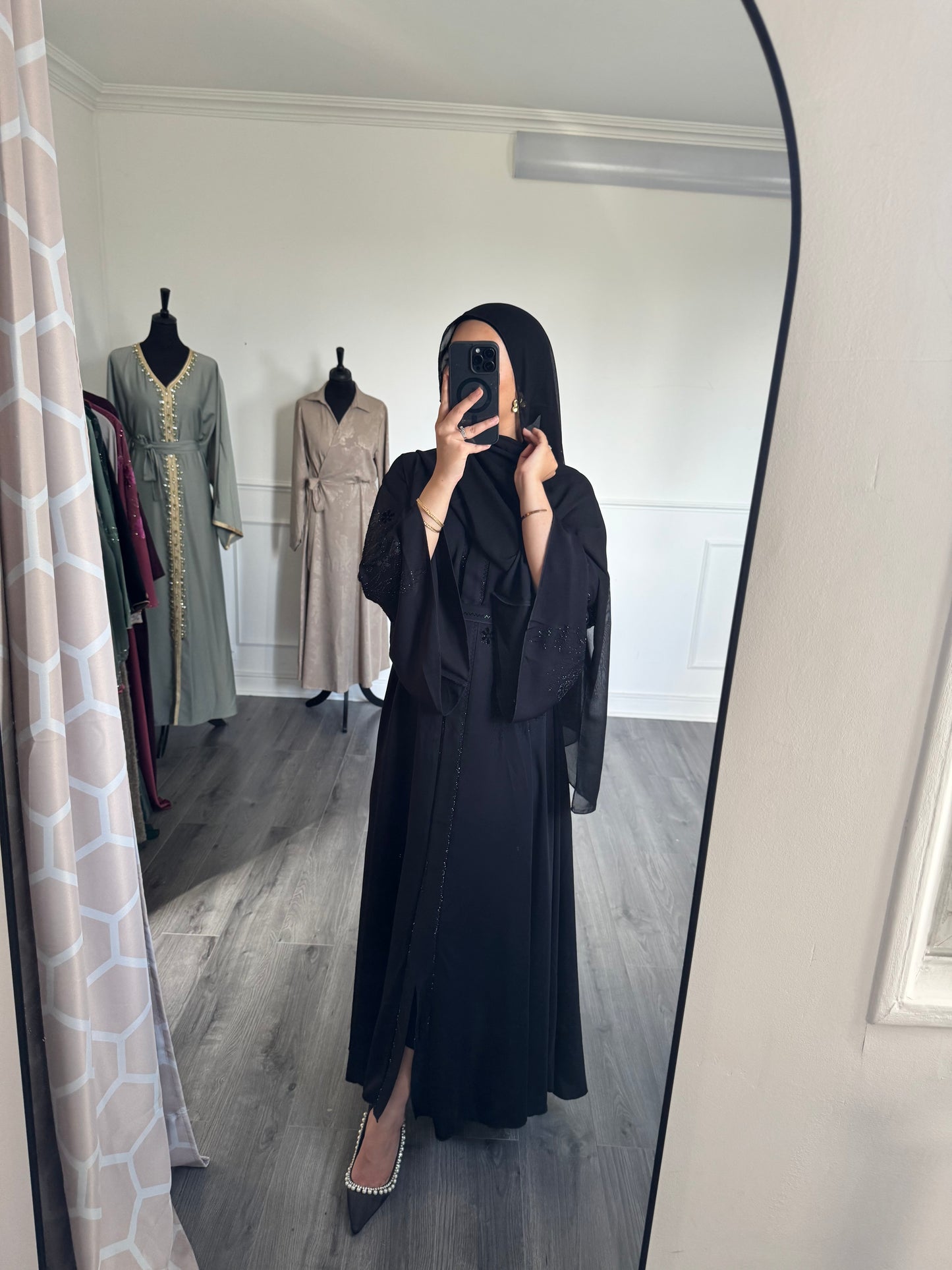 Abaya Hania