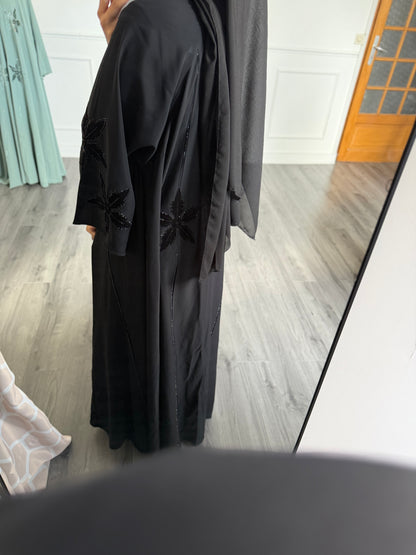 Abaya Hira