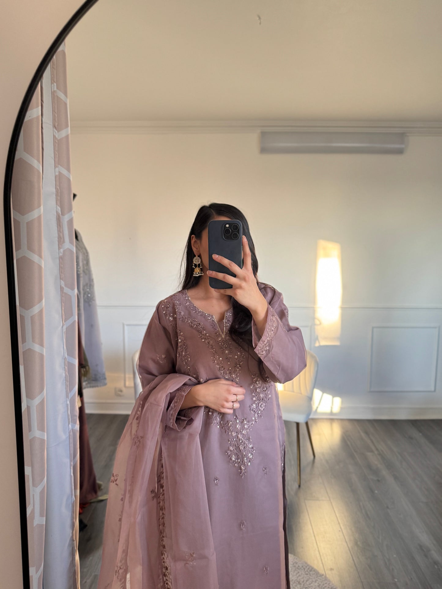 SUIT NOREEN