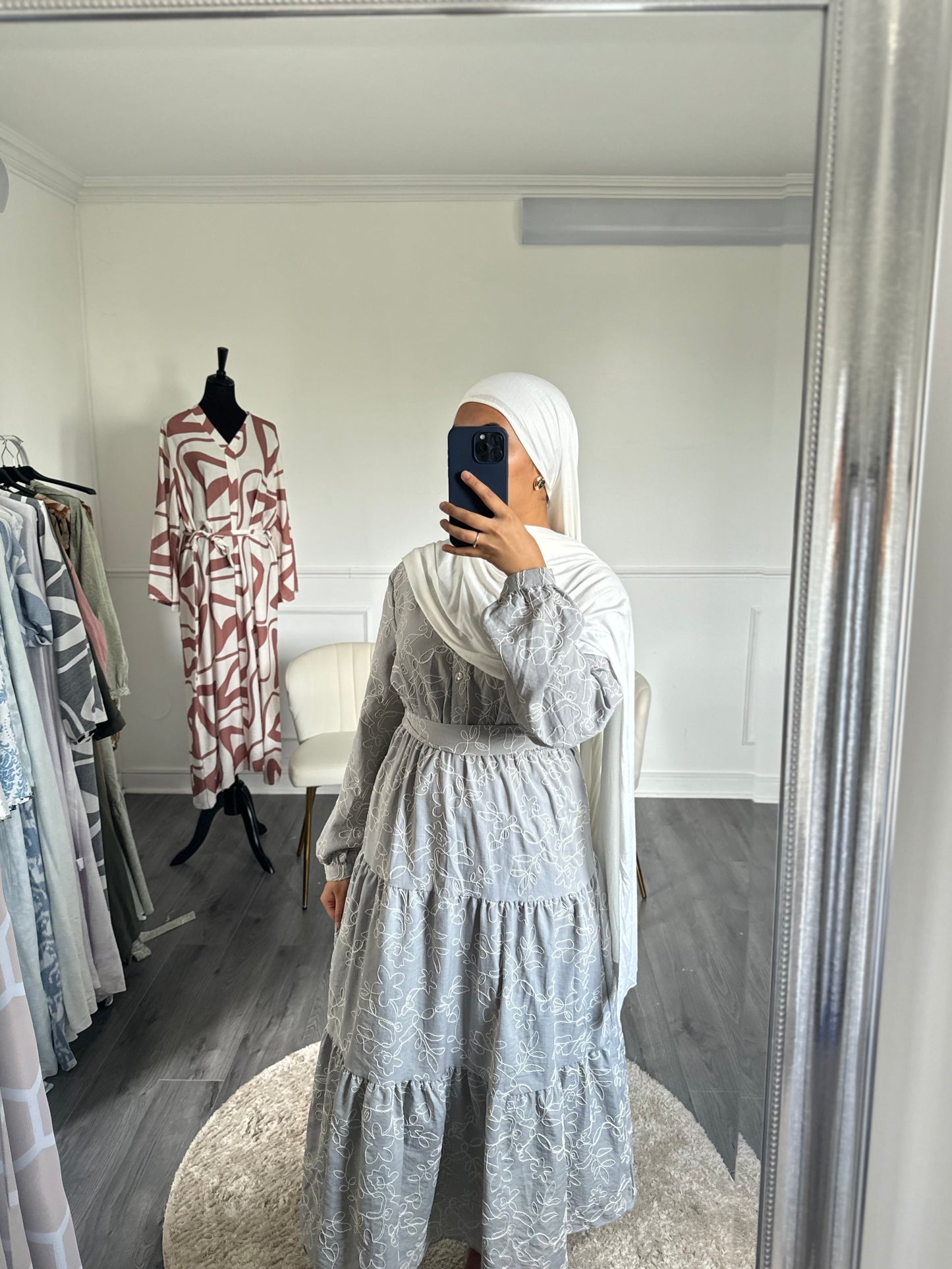 Robe Khalida