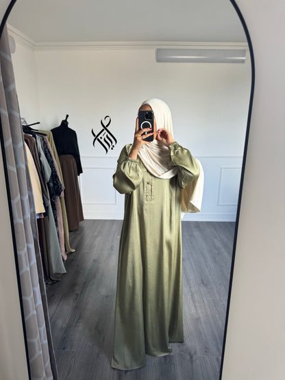 Robe satinée Verte