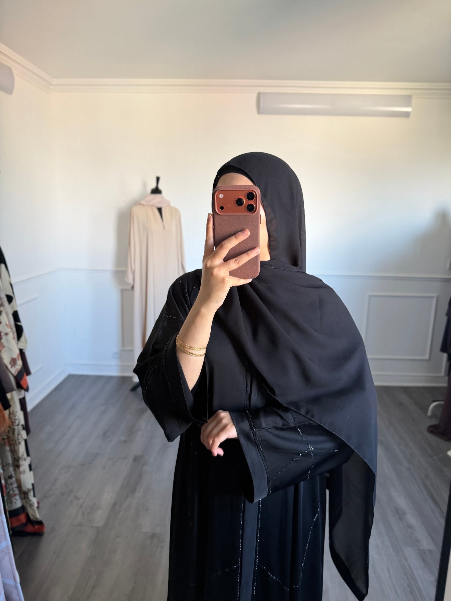 Abaya Esra