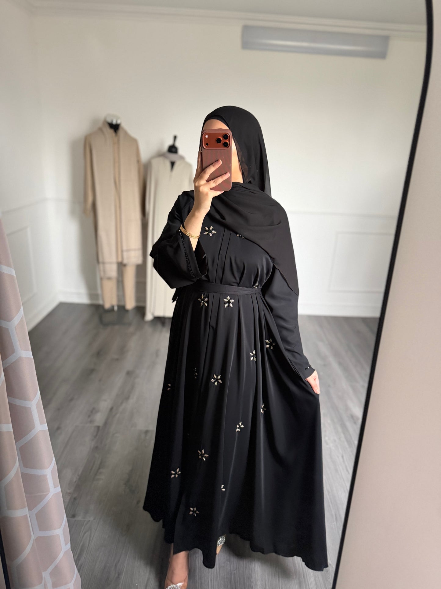 Abaya Emma