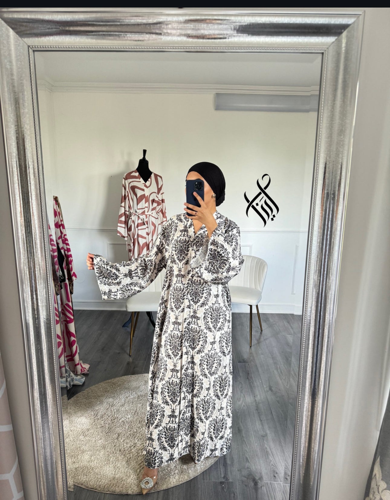 Robe Vayana