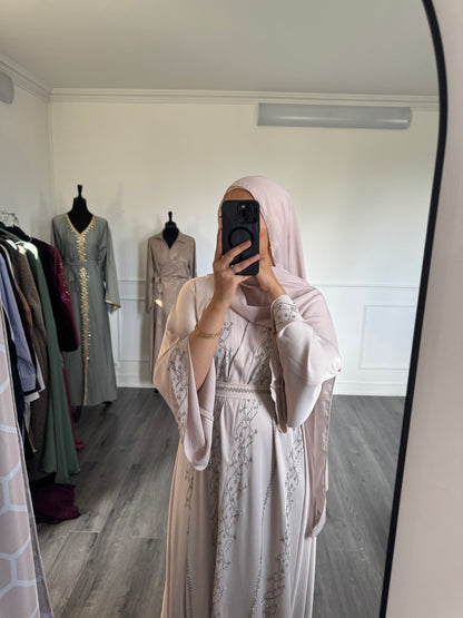 Abaya Lyla