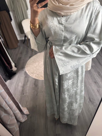Robe Kiran