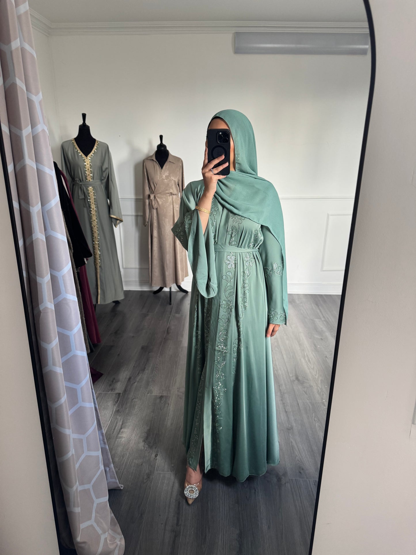 Abaya Serine
