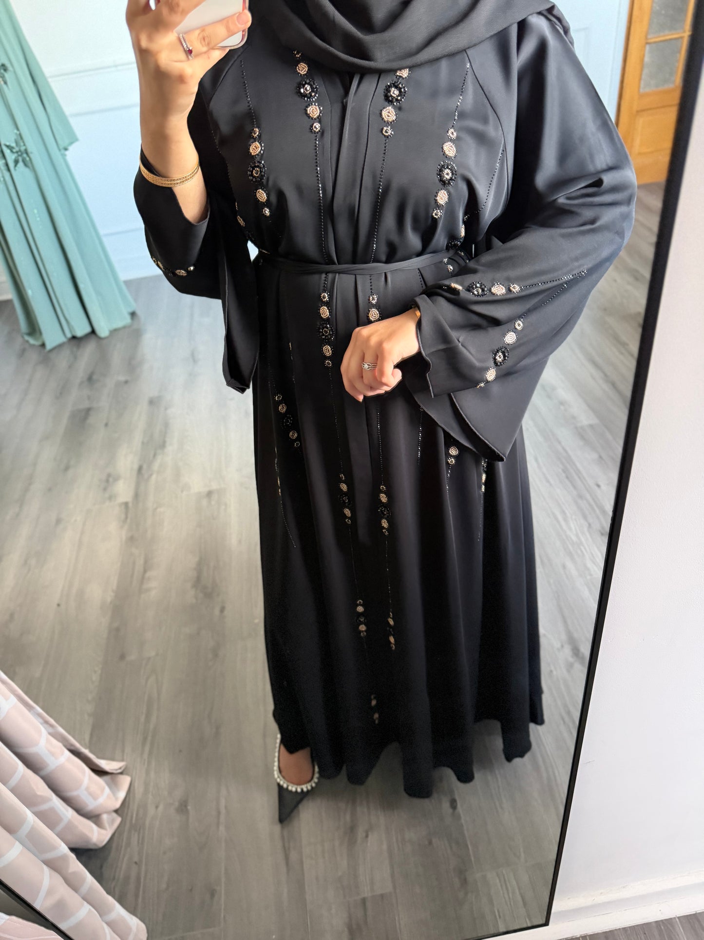 Abaya Maham