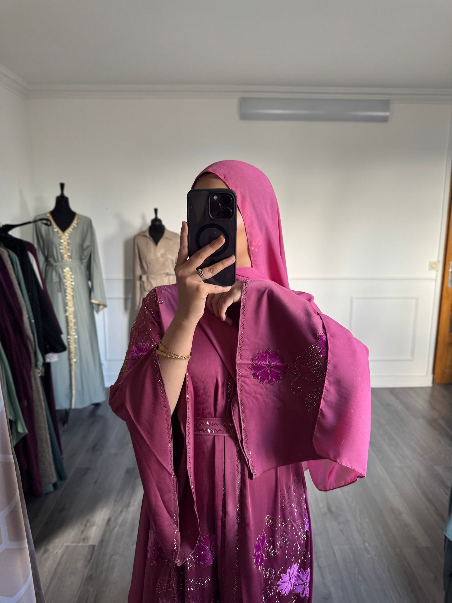 Abaya Gulab