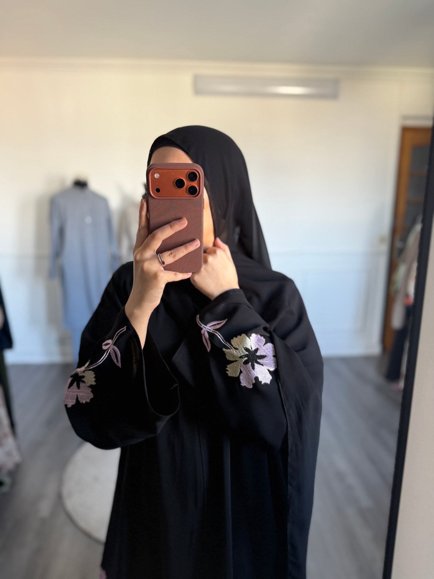 Abaya fleurie Naya