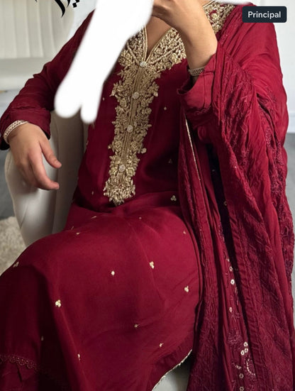 SUIT NAZIYA