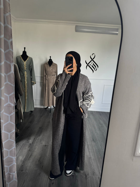 (taupe grisé) Gilet doux fleurie