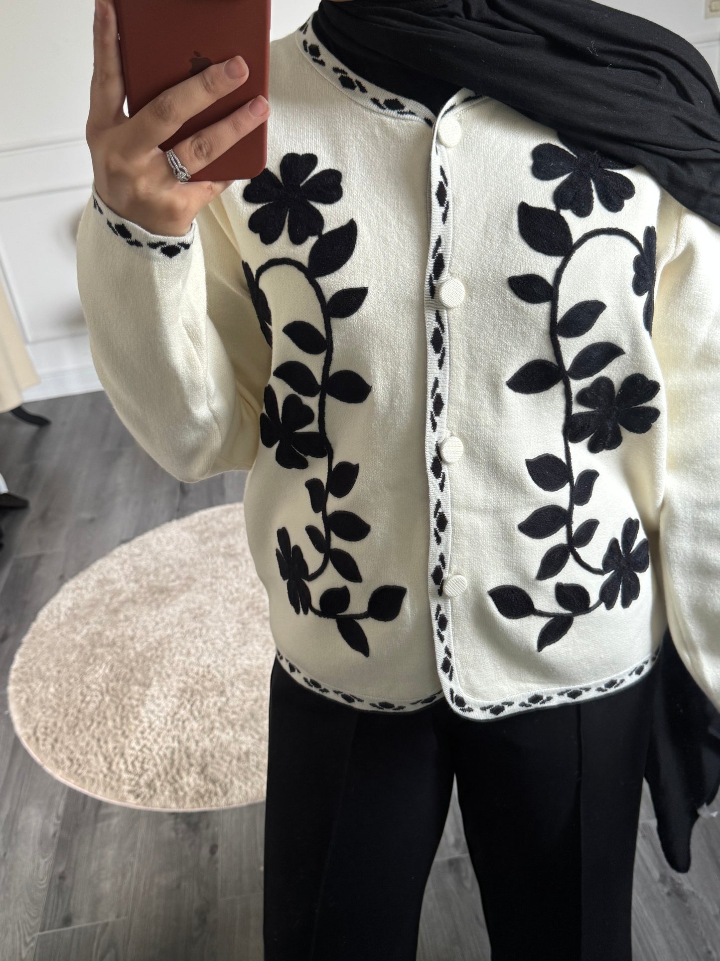 Pull fleurie