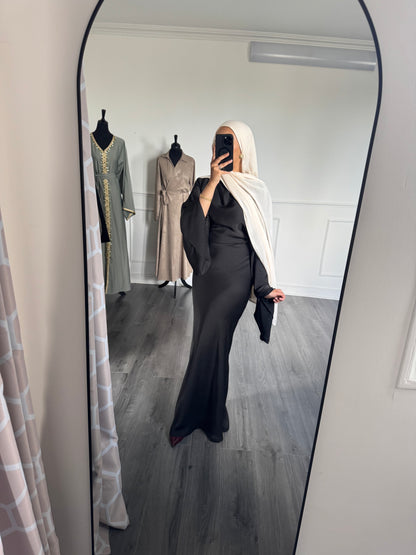 Robe satinée longue