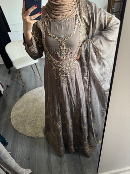 Maxi Laiba