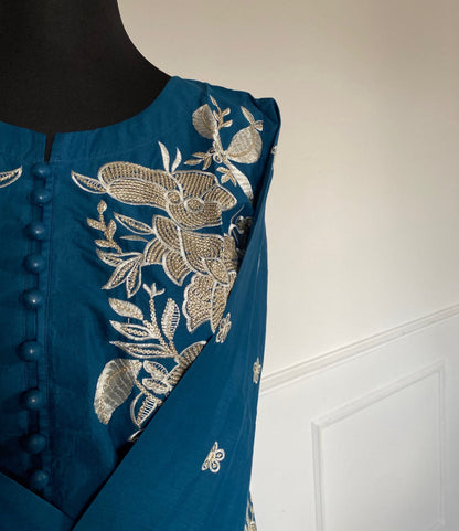 SUIT 2P : Muqadas