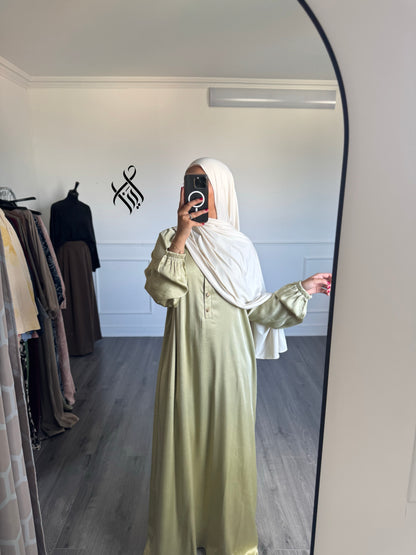 Robe satinée vert citron