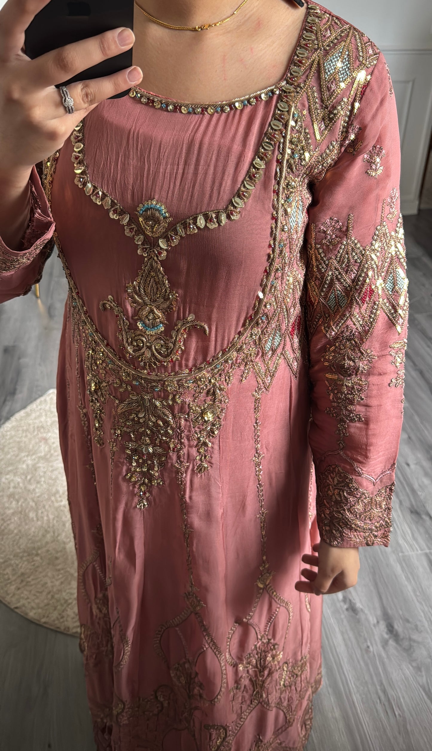 Maxi Laiba - Rose