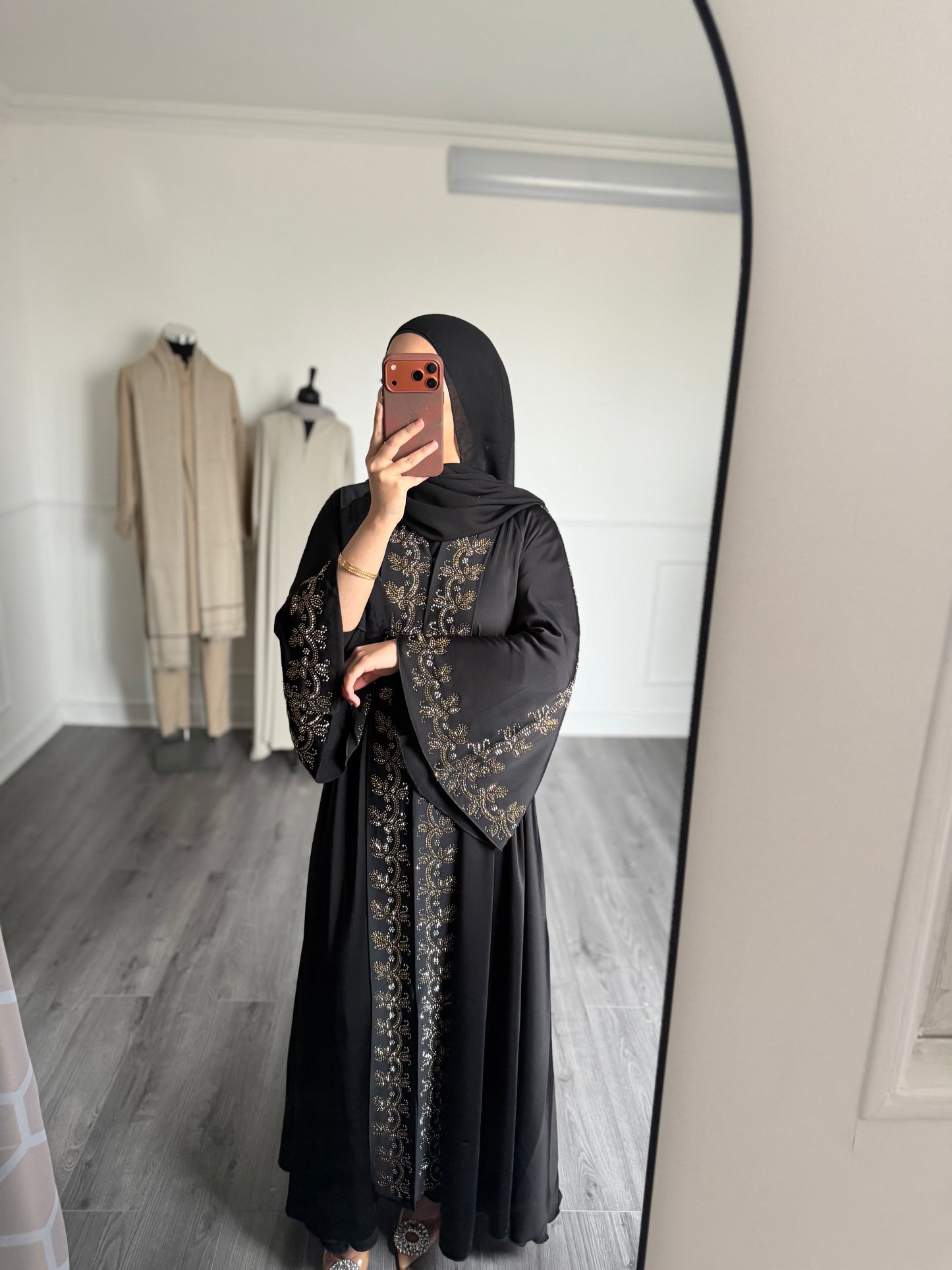 Abaya Haseen