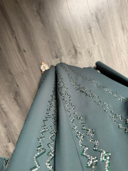 Abaya Mina