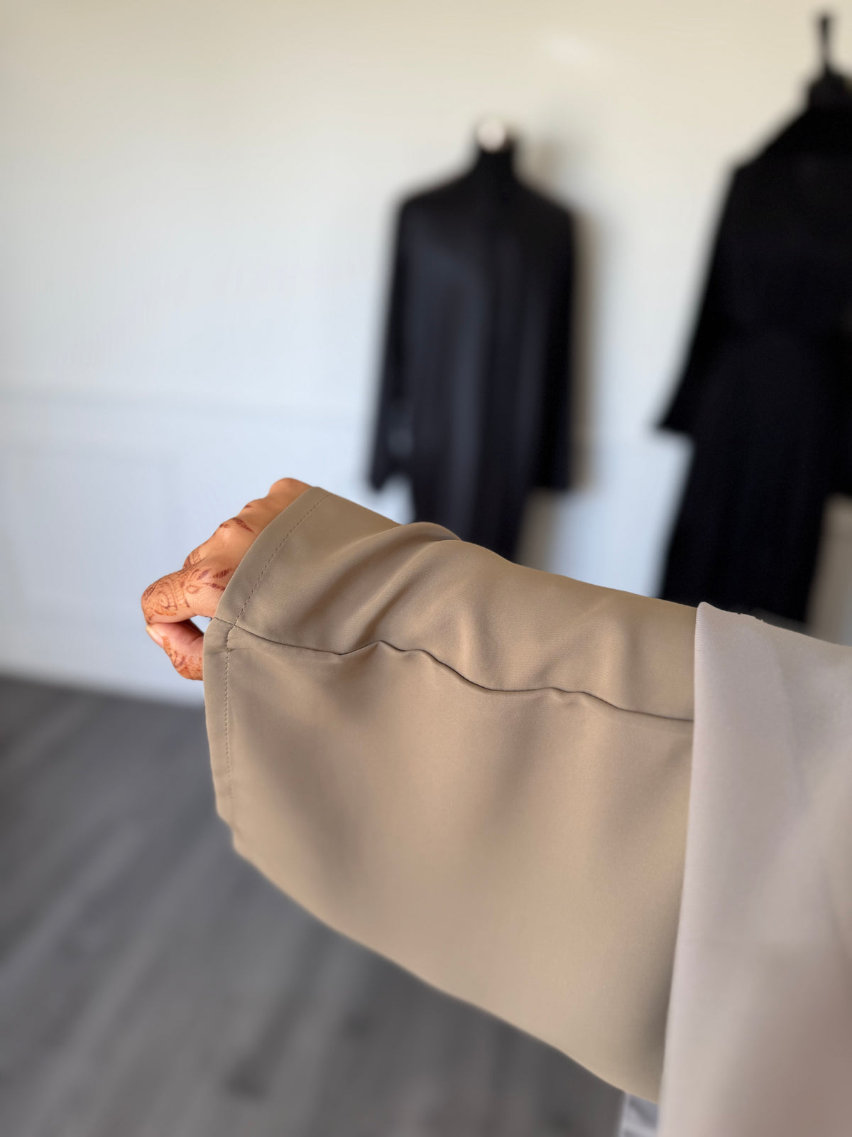 ABAYA SORAYA- Terre cendré