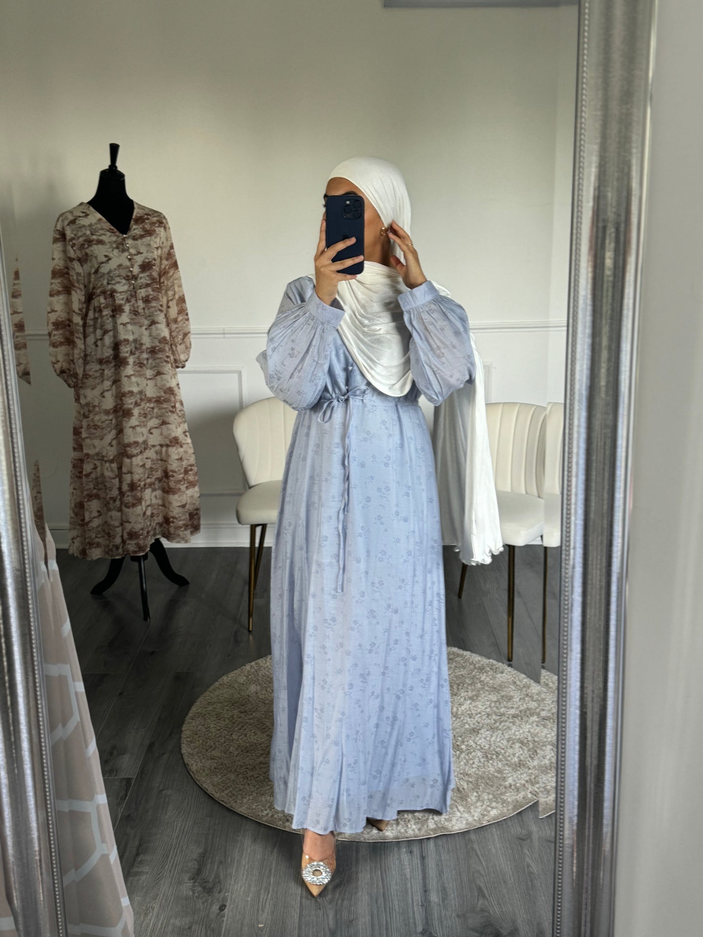 Robe Celia
