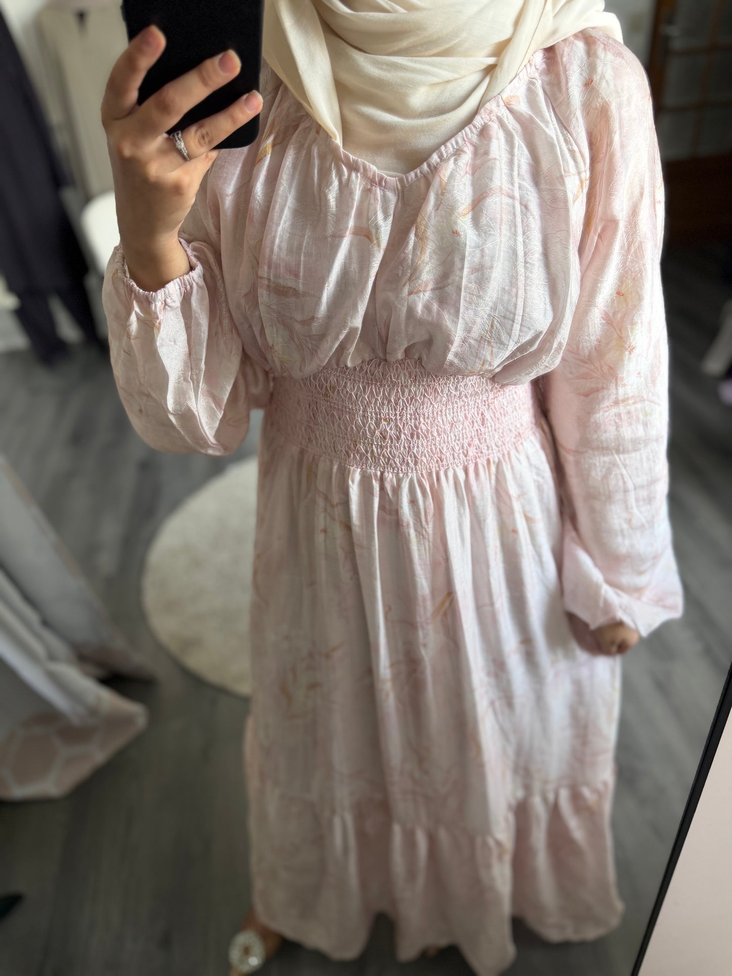 Robe rose fleurie