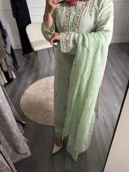 SUIT AYAT