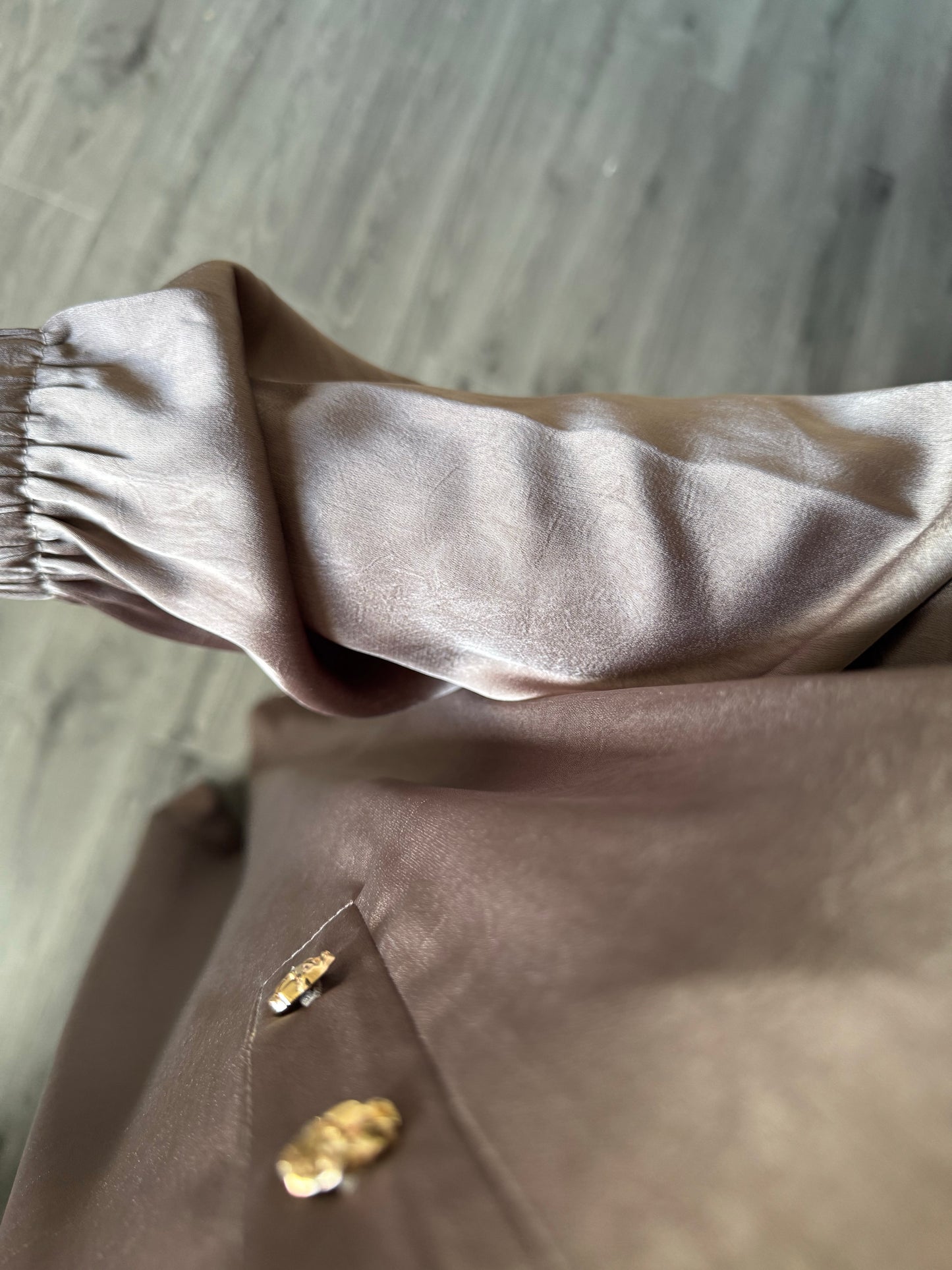 Robe satinée